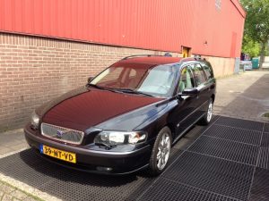 Volvo V70 D5 Aut Black Sapphire Editon